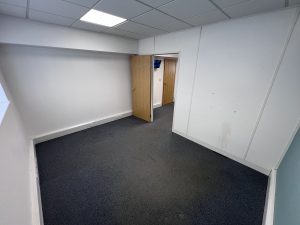 Unit 2B, 30 Thames Road, Barking, IG11 0HZ