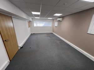 Unit 2B, 30 Thames Road, Barking, IG11 0HZ