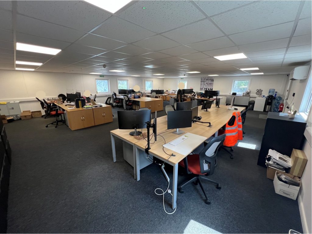 4b, Cliffside Industrial Estate, Askew Farm Lane, Grays, Essex, RM17 5XR