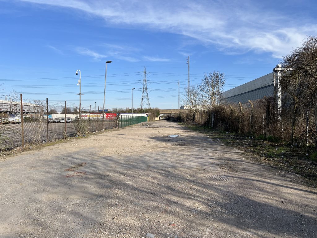 Rear 609 London Road, Manor Road, West Thurrock, Grays, Essex, RM20 4BA