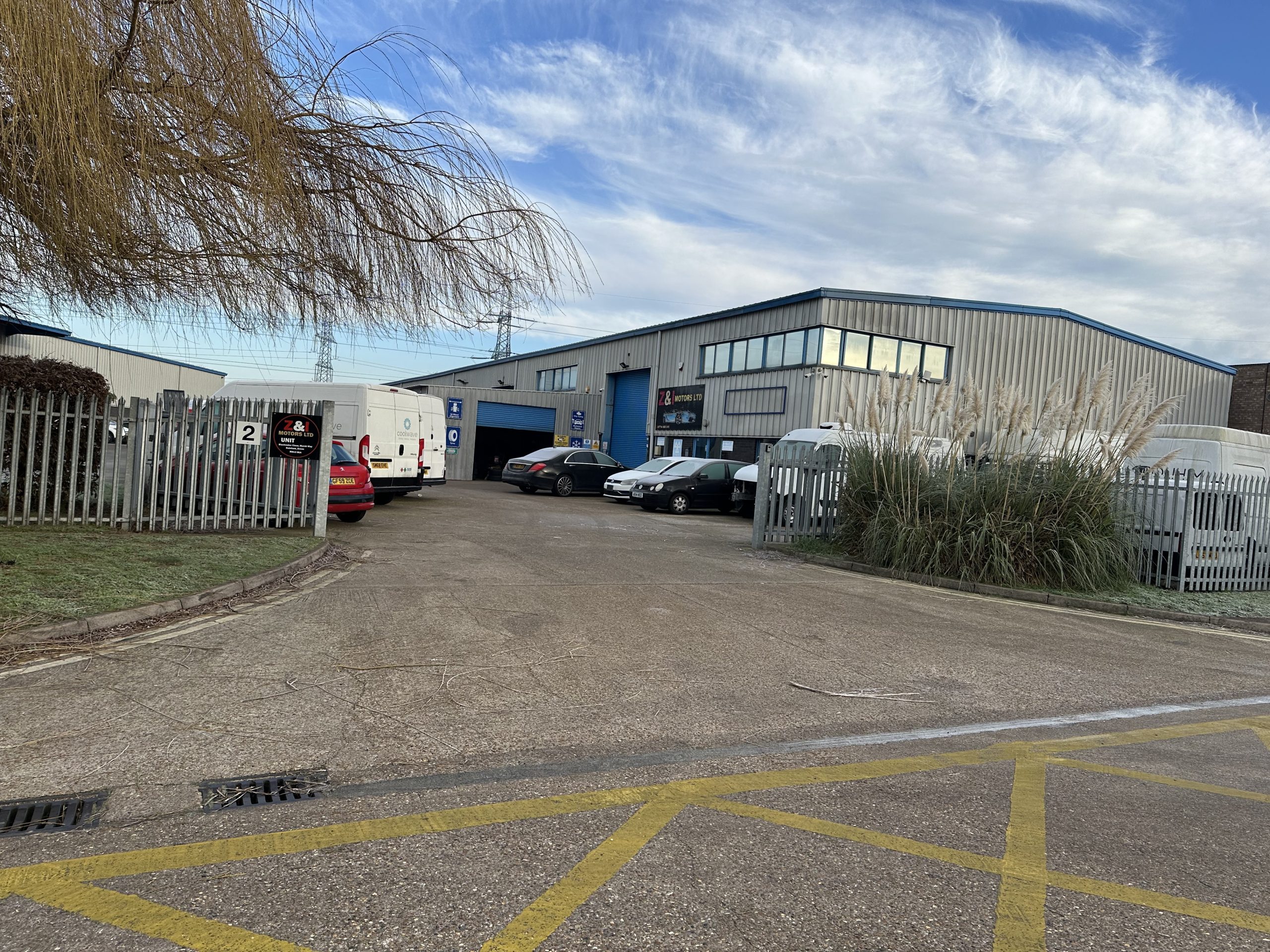 3/4 Blackwater Close, Fairview Industrial Park, Rainham, Greater London, RM13 8UA - Branch Associates