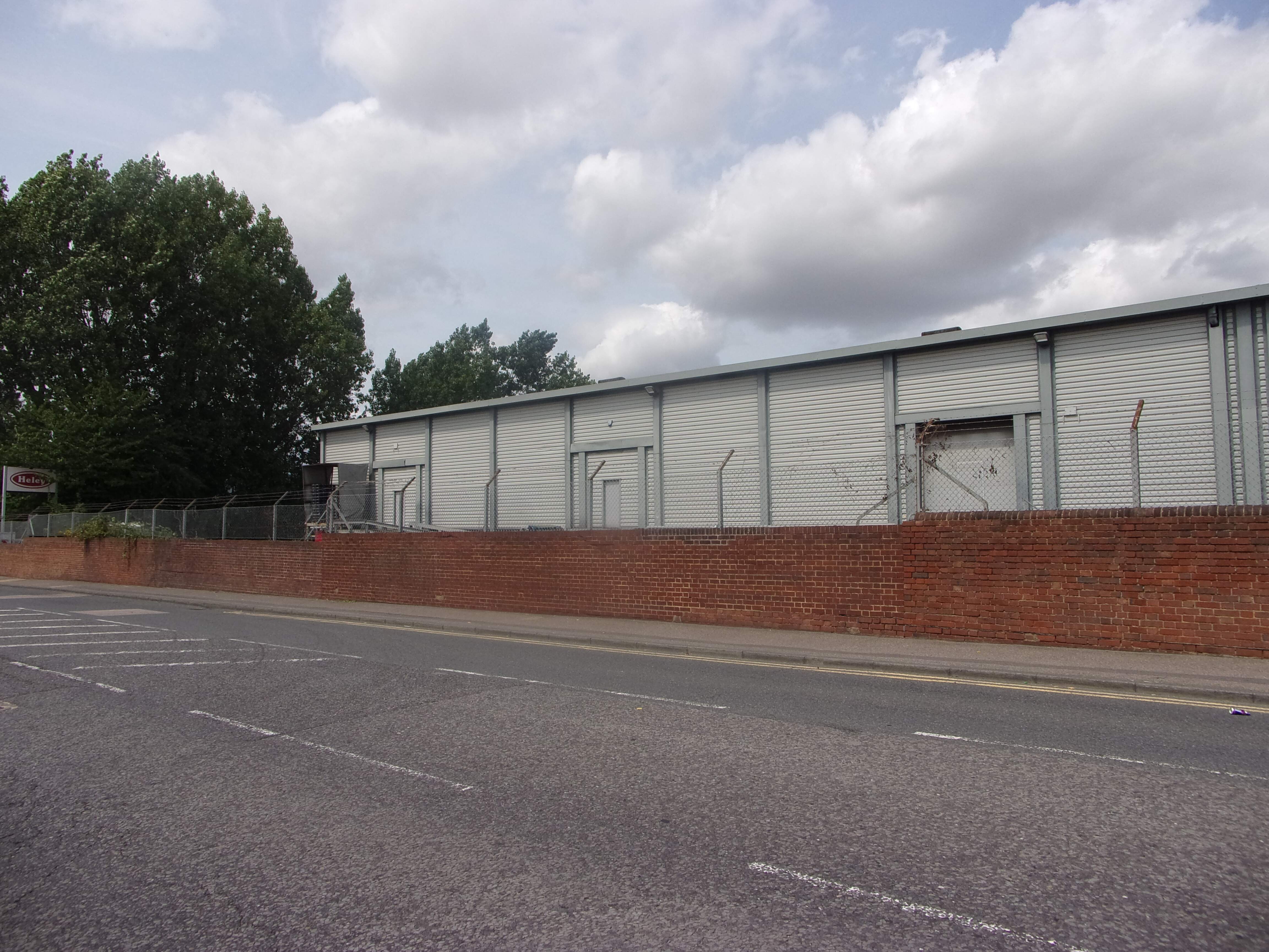 690 London Road, Grays, Essex, RM20 3LD